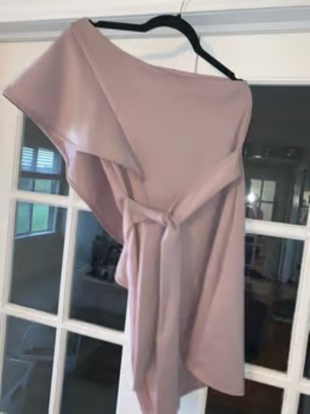 NEW WITH TAG! GLUBL SIZE MEDIUM M ONE SHOULDER DRESS LOT6535